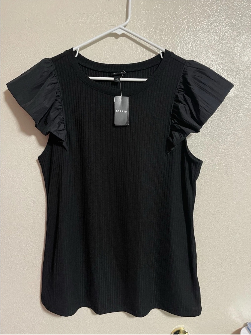 Torrid Black Ruffle Sleeve Mix Ribbed Top Plus Size 2X NWT